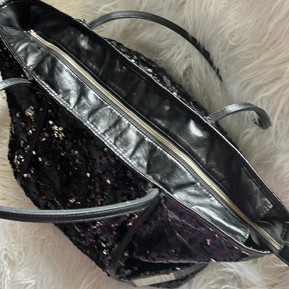 2 pc. Express Travel tote with wristlet book bag carry all black, purse - Picture 5 of 12